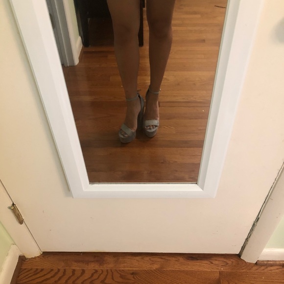 Gray Suede Platform Block Heels - Picture 4 of 7